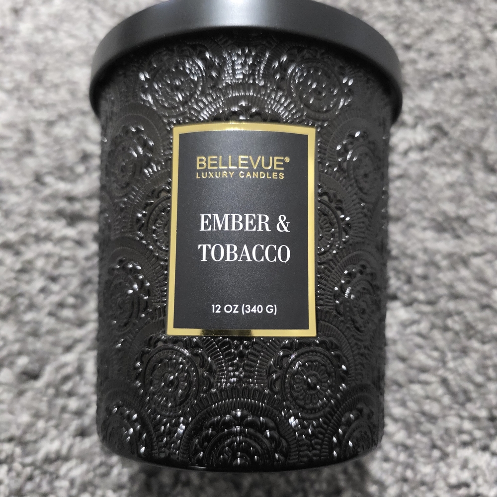 Luxury Candles Ember & Tobacco Black Candle